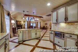 Building Photo - 188 Claywell Dr