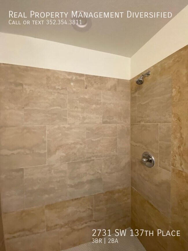 Building Photo - 2731 SW 137th Pl