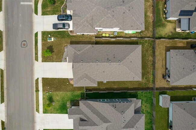 Building Photo - 113 Biscayne Dr