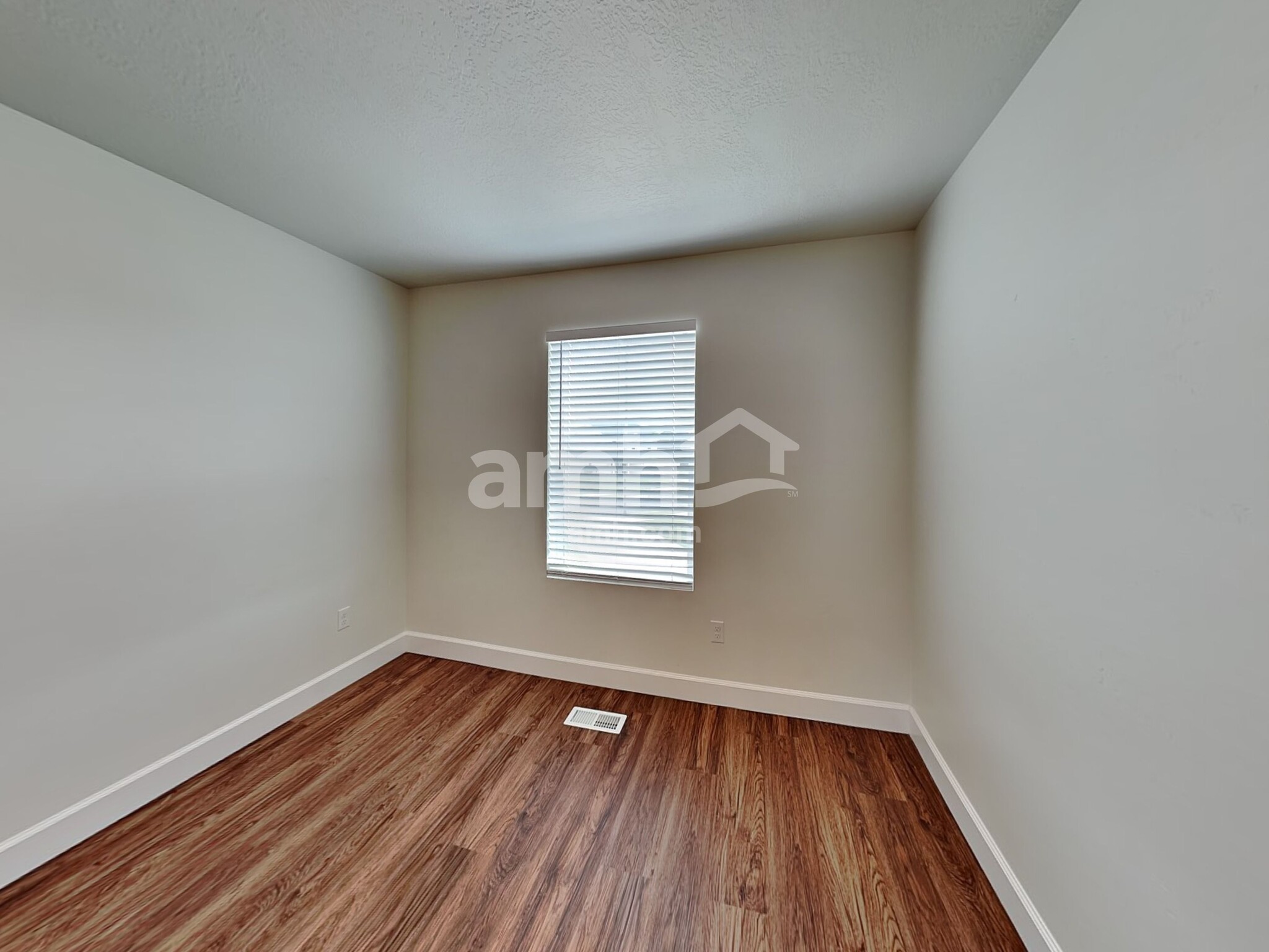 Building Photo - 1348 White St