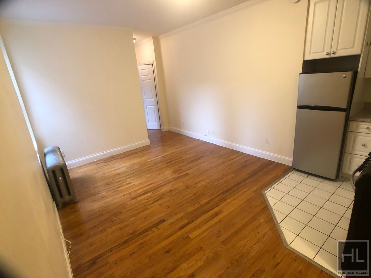 Building Photo - WEST 13 STREET