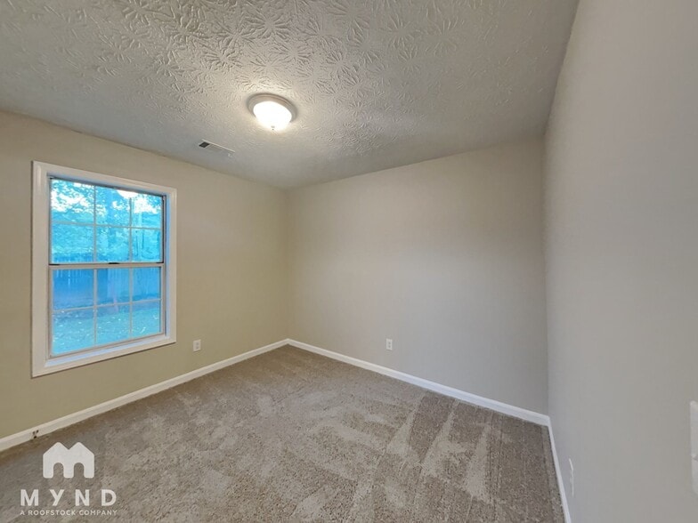 Building Photo - 801 Shore Dr