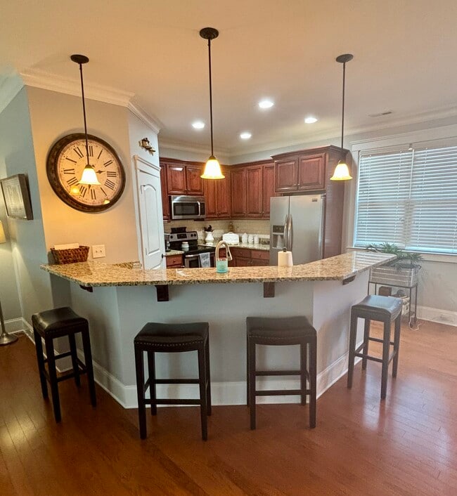 Building Photo - 500 Summerfield Place