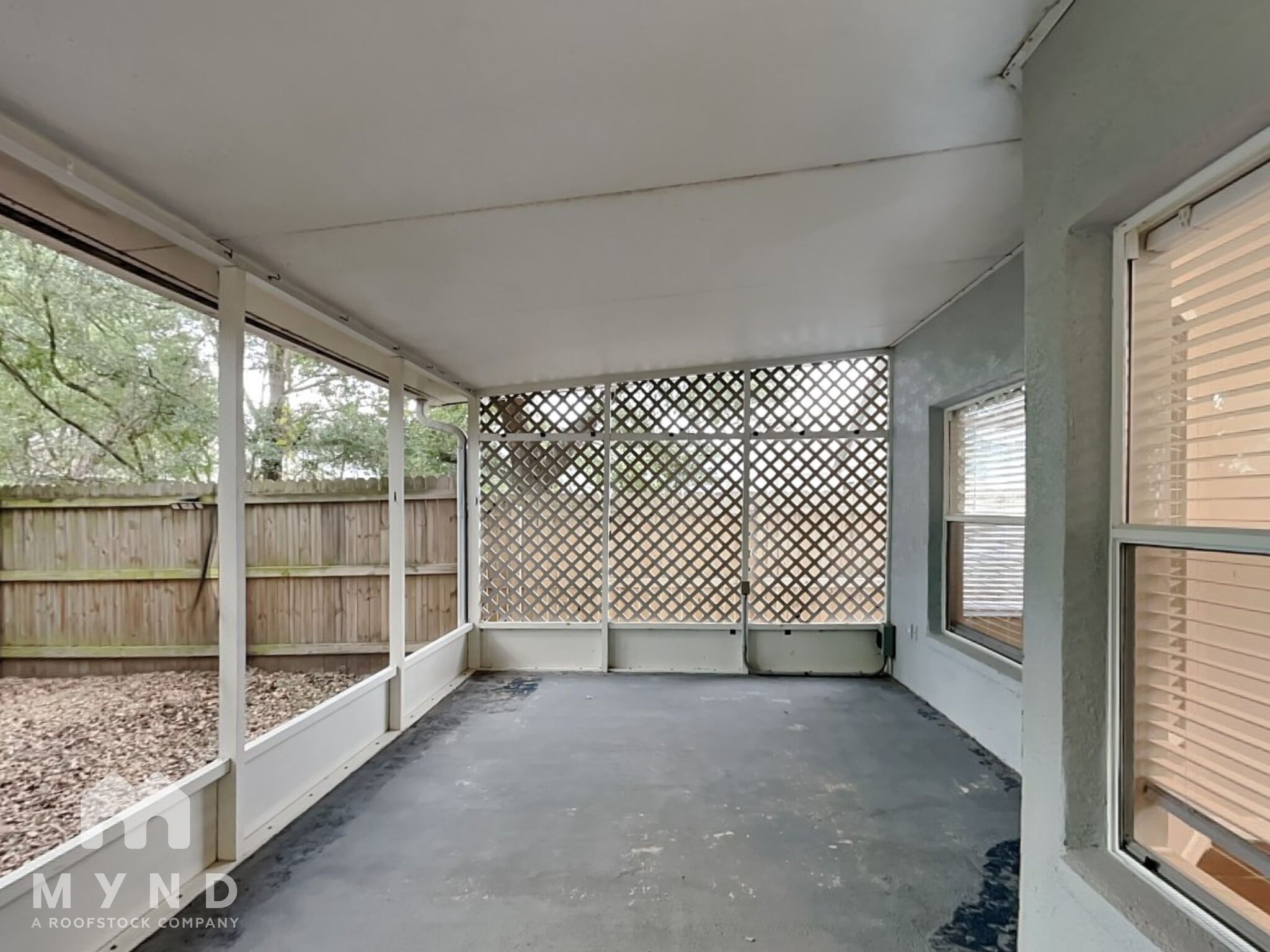 Building Photo - 6119 Sand Key Ln