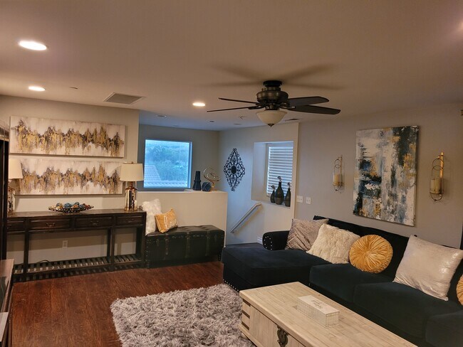 Building Photo - 3423 Joshua Tree Ct