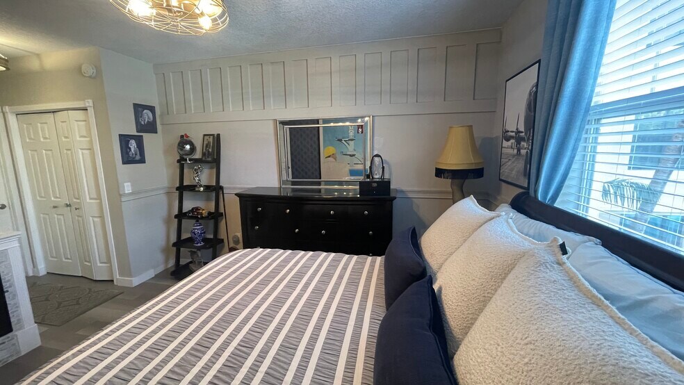 Building Photo - 780 S Sapodilla Ave