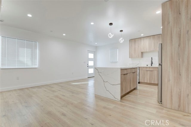 Building Photo - 5650 Cartwright Ave