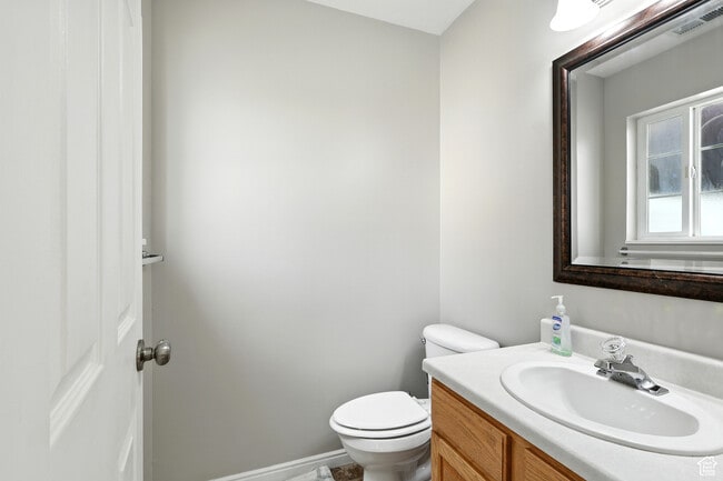 Building Photo - 123 Penhurst Pl