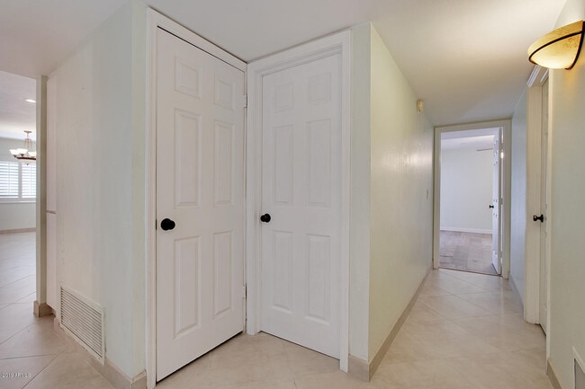 Building Photo - 8308 N 86th St