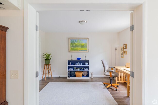 Building Photo - One Bedroom plus Den with a view that's ha...