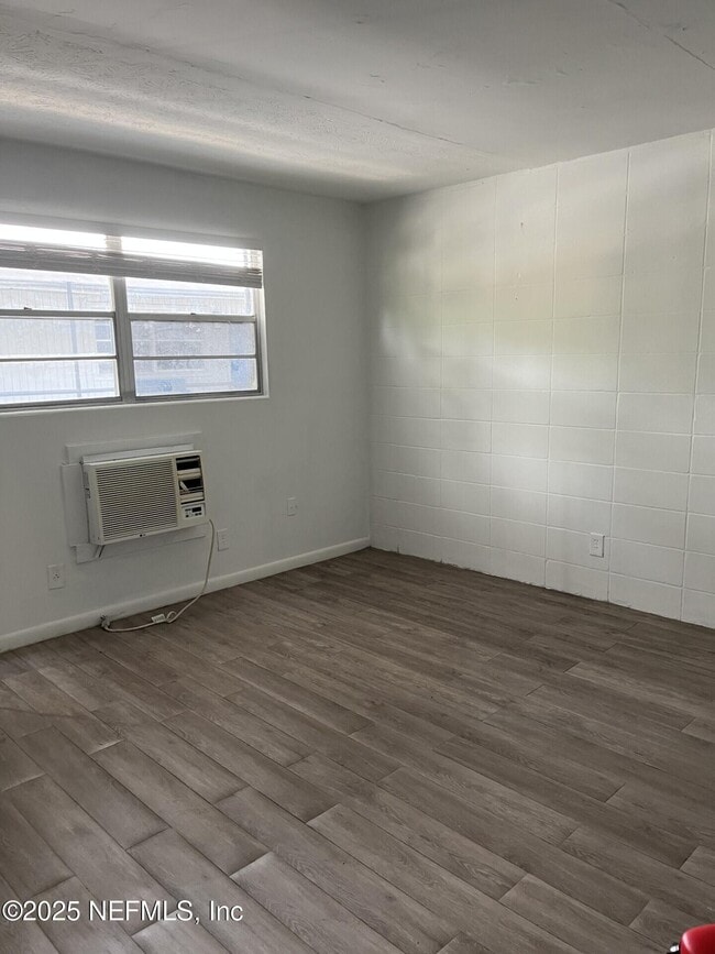 Building Photo - 5844 Justina Ct