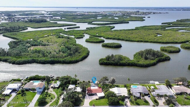 Primary Photo - 778 Nassau Rd