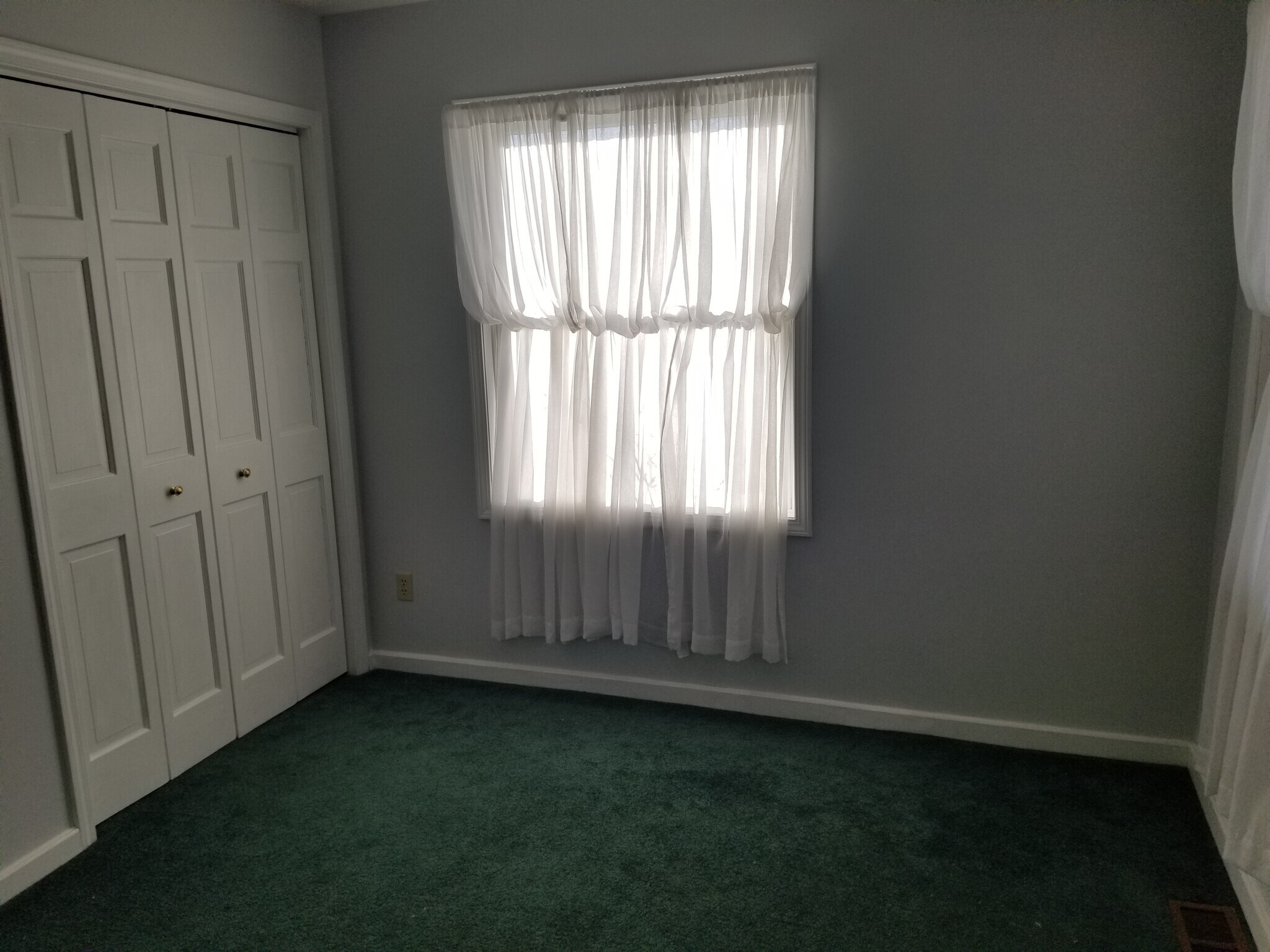 Office/ Bedroom 3 - 134 W Spruce St