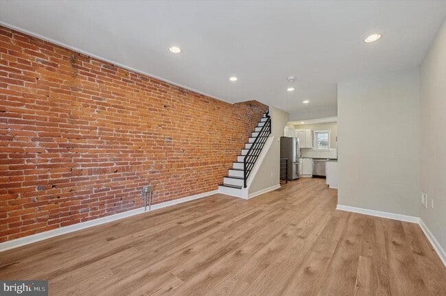 Building Photo - 1739 Pierce St