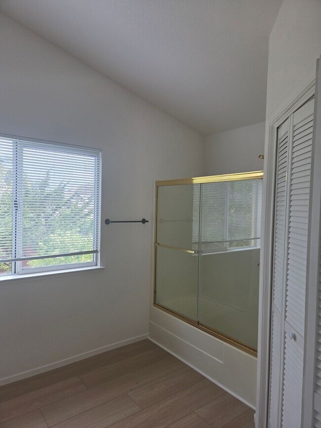 Building Photo - 745 Monte Carlo Dr