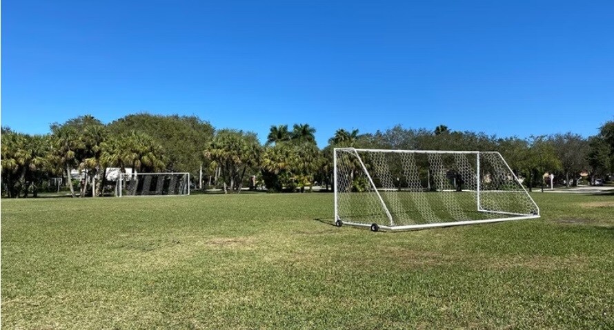 Building Photo - 207 Banyanwood Pt