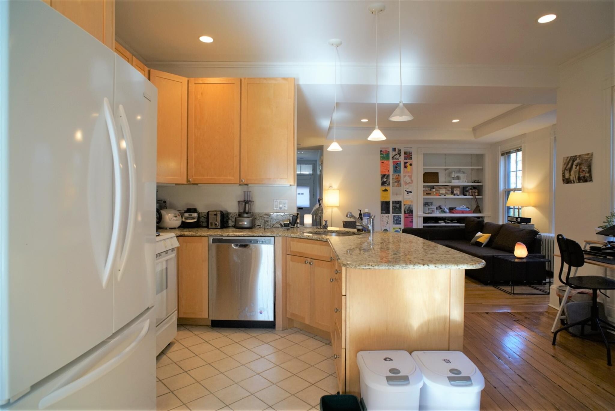 Building Photo - 28 Healey St