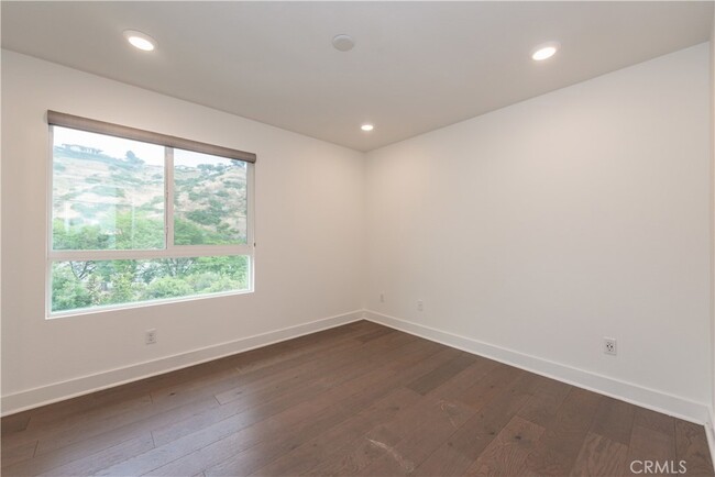 Building Photo - 2768 Wright Ln