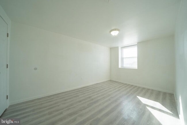 Building Photo - 3167 Ryerson Cir