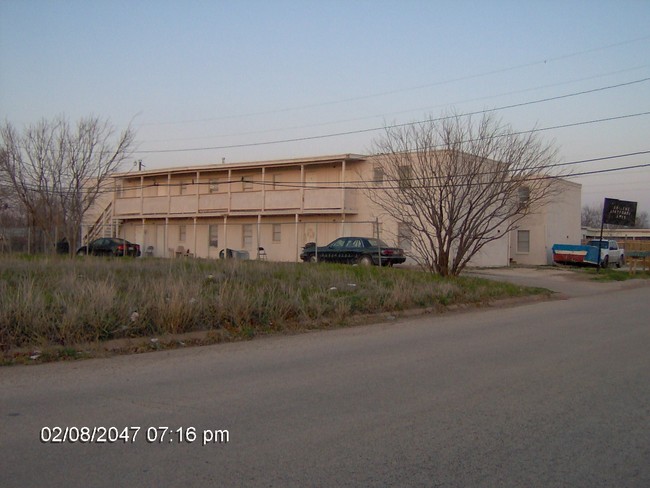 Primary Photo - Stevenson Place Apartments