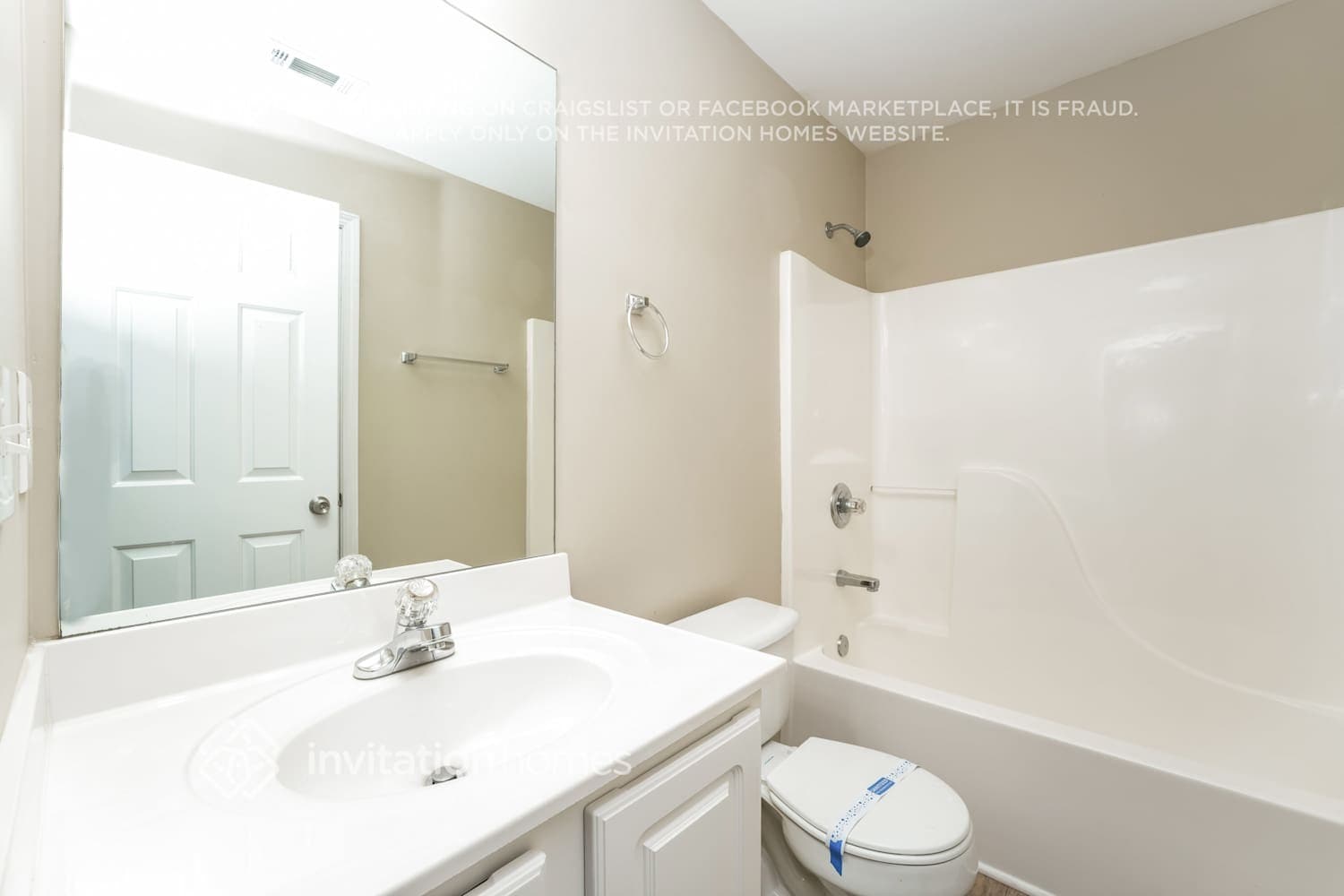 Building Photo - 2982 Briaroak Dr