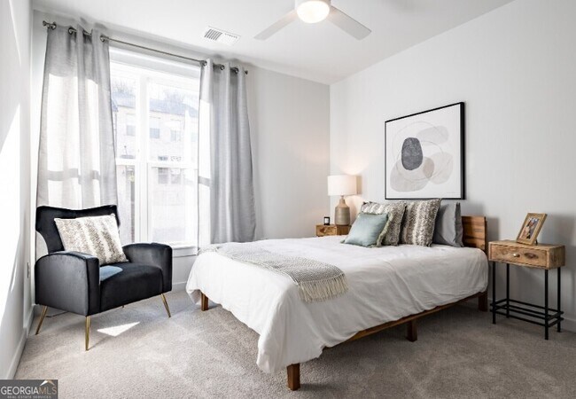 Building Photo - 750 Avondale Creek Dr.