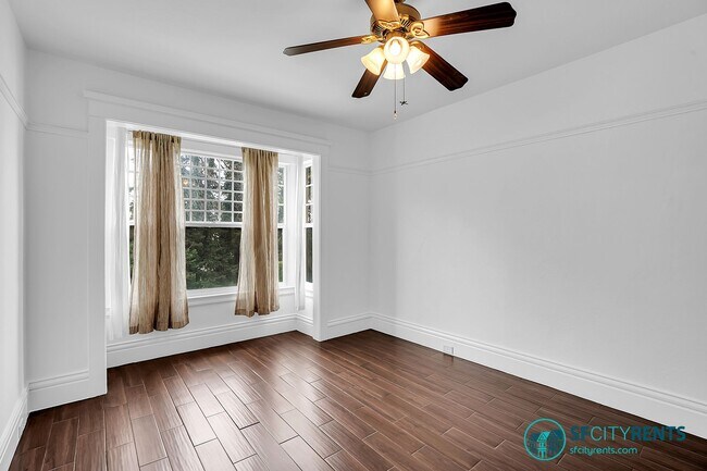 Building Photo - Haight/Ashbury: Top Floor w/ Garage Parkin...