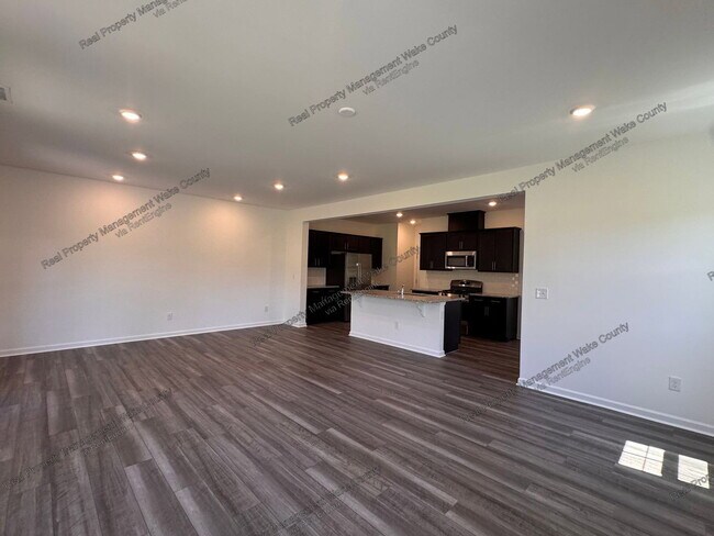 Building Photo - 254 Snowfield