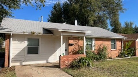 Building Photo - 1010 Bell Dr