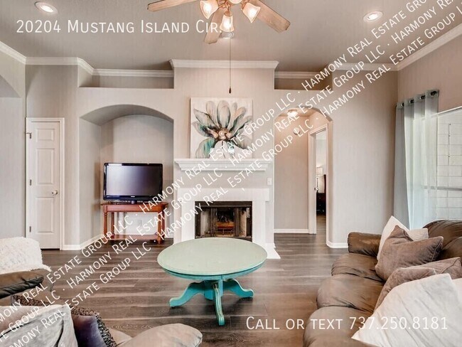Building Photo - 20204 Mustang Island Cir