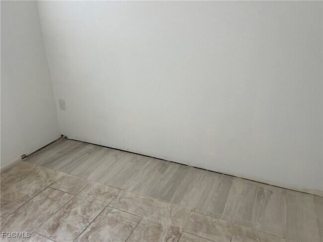 Building Photo - 7400 College Pkwy