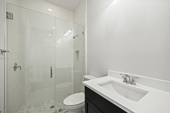 Building Photo - 14421 Spruce Pne Dr