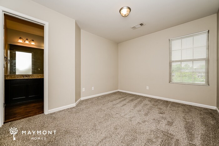 Building Photo - 2205 Marlin Dr