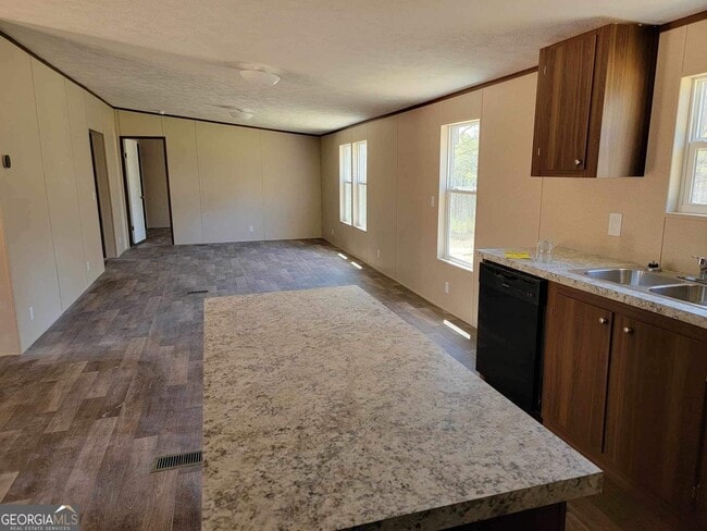 Building Photo - 5012 N Hwy 29