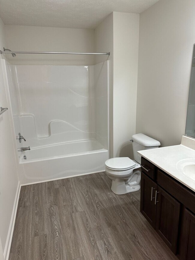 Building Photo - 1512 Red Fern Dr