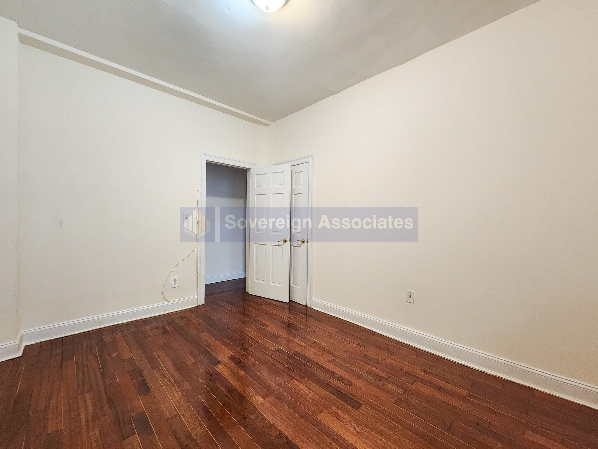 Building Photo - 260 Convent Ave