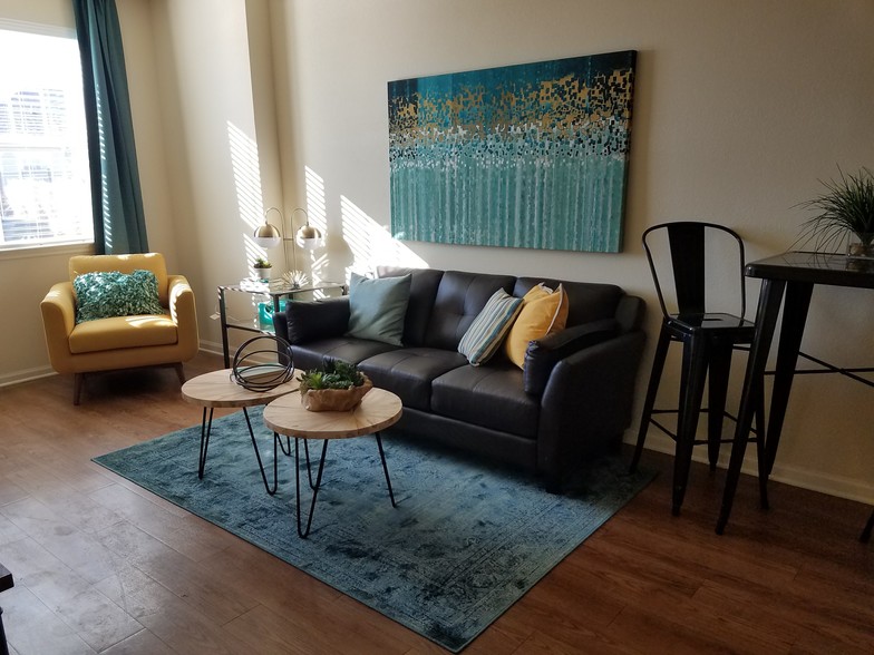 Living Room - Prairie Grass at Jordan Creek