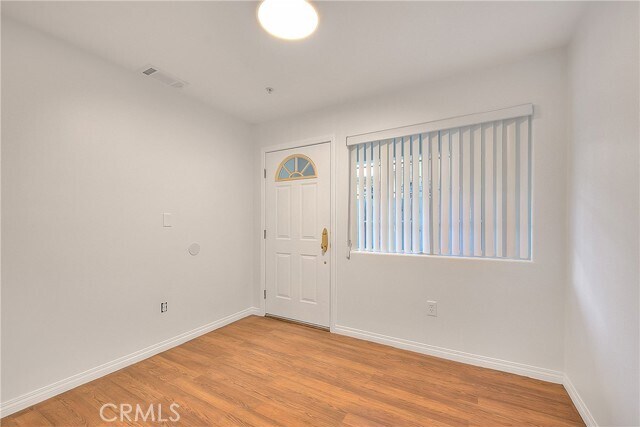 Building Photo - 3105 Walton Ave