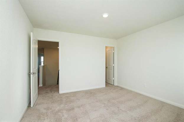 Building Photo - 8438 Longshore Slope Rd