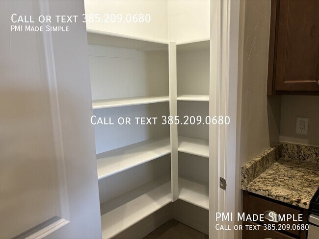 Building Photo - 157 Jordan Ridge Boulevard