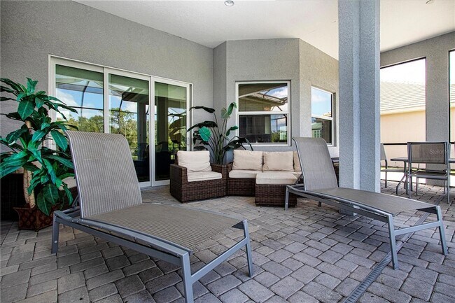Building Photo - 4940 Tobermory Way