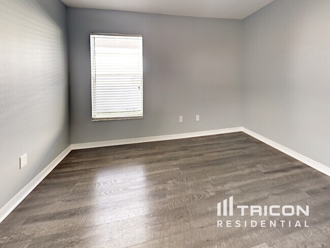 Building Photo - 7520 Oxford Garden Cir