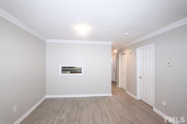 Building Photo - 5606 Split Oak Way