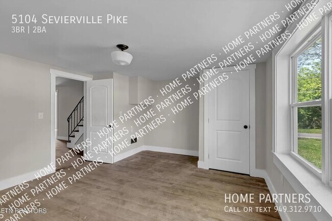 Building Photo - Rent to Own Renovated Home with $11,000 Do...