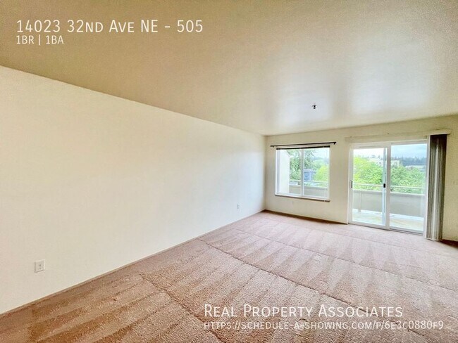 Building Photo - 14023 32nd Ave NE