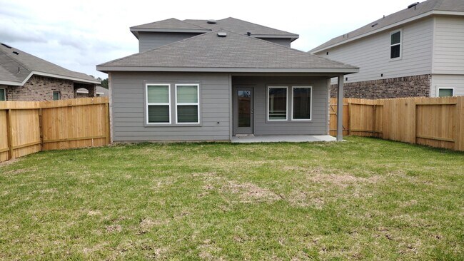 Building Photo - 24315 Saddlestone Green Dr