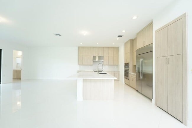 Building Photo - 9099 Silver Marsh Ln