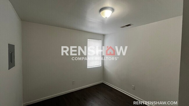 Building Photo - 259 Maryland Ave