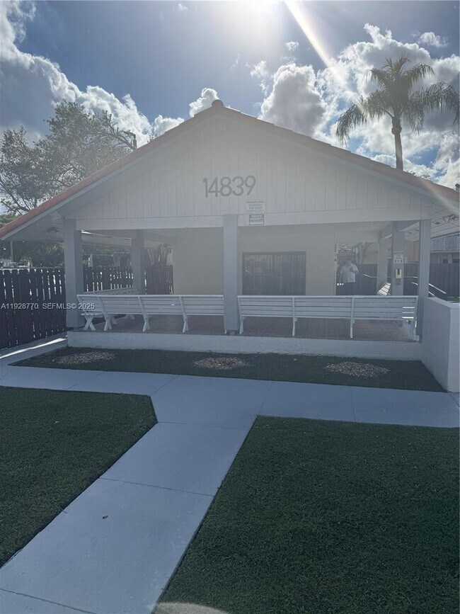 Building Photo - 14829 SW 80th St