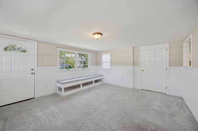 Building Photo - Available Immediately – 4 Bedroom End-Unit...